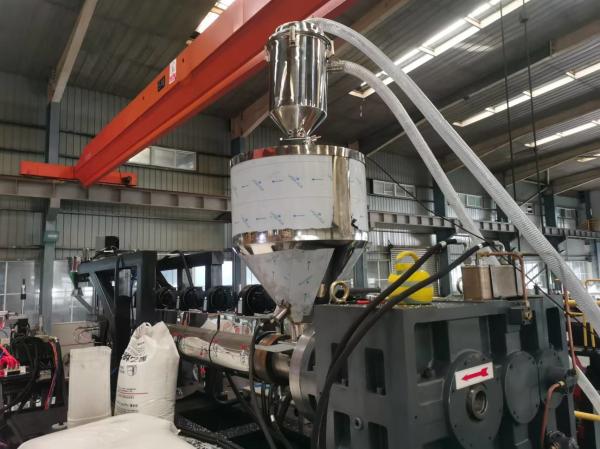 Customizable Automatic Extrusion Blow Molding Machine For HDPE / HDPE AD / EVOH