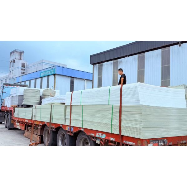 Hygienic Flame Retardant Polypropylene Sheet PP Material OEM For Walls