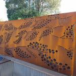 Polished Weathering Steel Gardening Screen Metal Garden Products 3mm Thickness