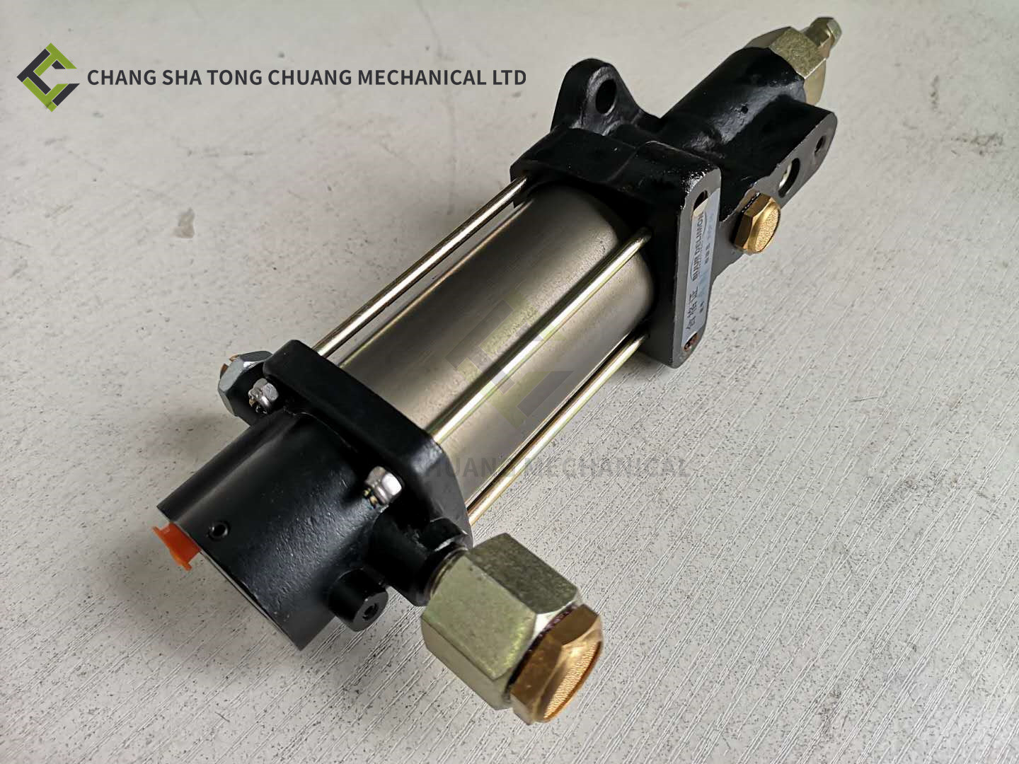 Pneumatic Lubrication Pump Head Zoomlion Concrete Pump Hopper Mechanism 33413-3 1070000042
