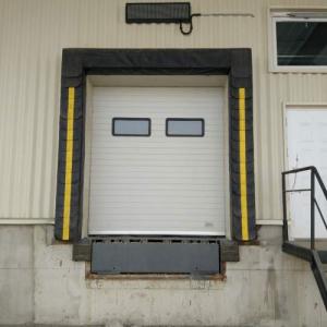 China High Resilient Loading Dock Seals And Shelters And Vehicle Restraint , High Efficiency on sale