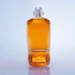 750ml Clear Varnish Liquor Glass Bottle For Unique Liquid Whisky Vodka Rum