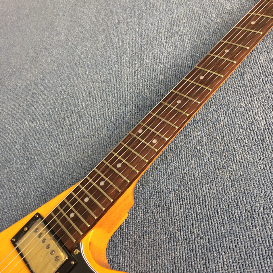 High-quality custom V style electric guitar, rosewood fingerboard , Chrome hardware