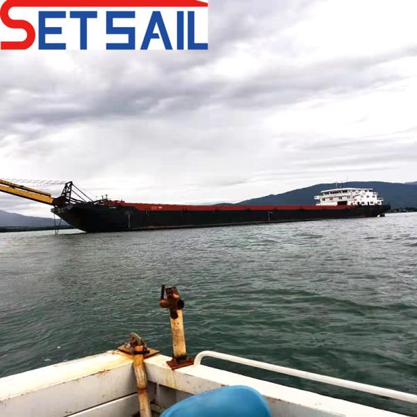 Cutter Suction Dredger River Sand Transportation Carrier Draft 2.4m Max Pay Load