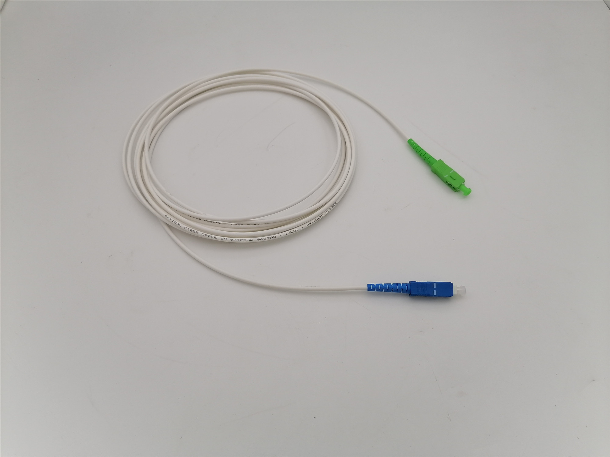 G657A2 SC APC To SC/UPC FTTH 3.0mm Optical Patch Cord