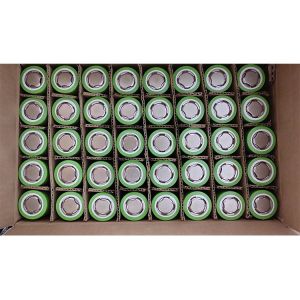 LiFePO4 32140 LFP Battery Cell 15000mAh Rechargeable Electrical Vehicle Use