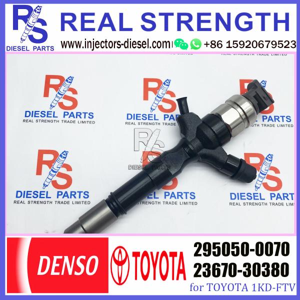 Common Rail Fuel Injector 295050-0070 295050-0820 23670-30380 Diesel Fuel