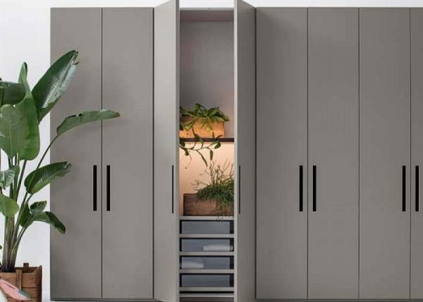18MM Board Compact Bedroom Wardrobe Closets With Drawers Lacquer Finish Swing