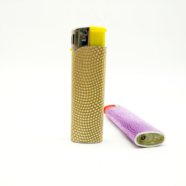 High Quality Refillable Butane Gas Lighter with Pink Diamond