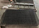 Galvanized Press Locked Welded 0.3mm Walkway Steel Grating For Machinery Plant
