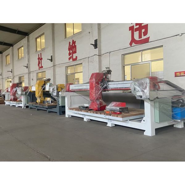 Three Axis Saw machine offering and cutting capabilities with multi axis control for complex manufacturing applications