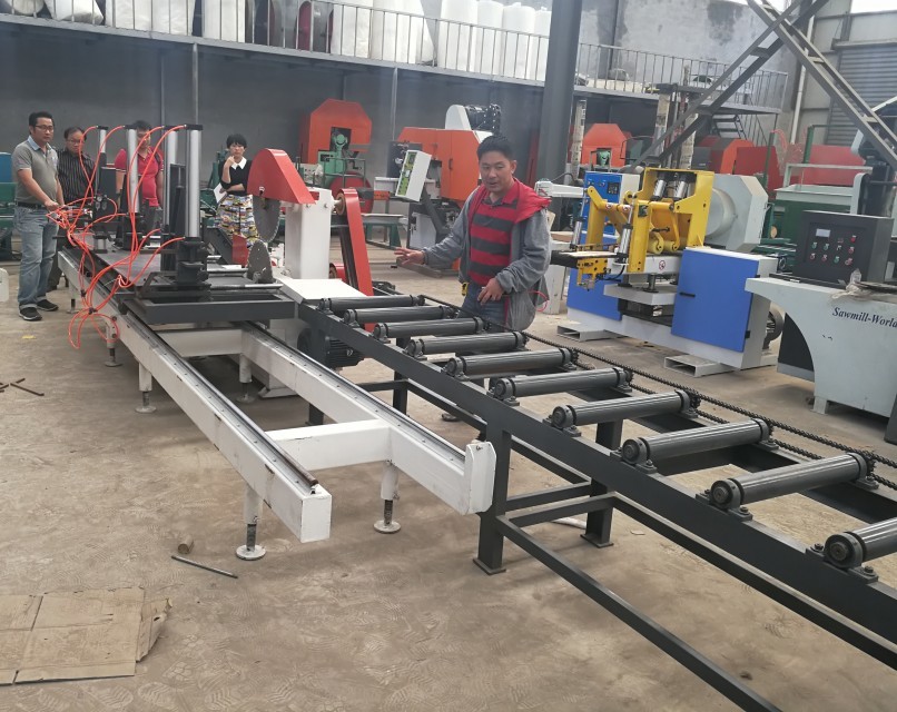 7.5KW 400mm Twin Blade Circular Sawmill Sliding Table Saw Machine Diesel Powered