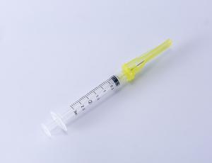 China Medical Vaccine Use 3ML Syringe Luer Lock With Safety Needles on sale