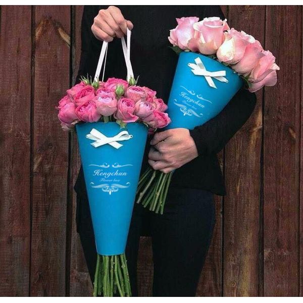 Flower Shop 40 Cm Flower Cone Box Recyclable With Ribbon Handle