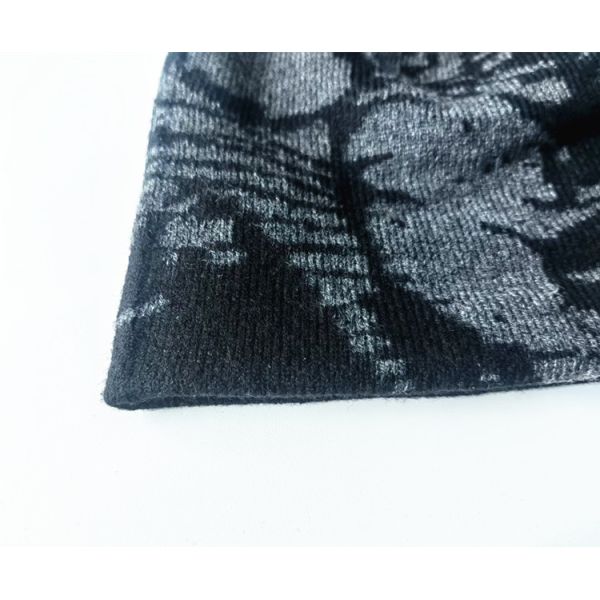 Warm thick acrylic beanie jacquard pattern black color men winter hat suitable for cold weather outdoor activities