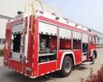 SINOTRUK 375HP Fire And Rescue Truck 10 Wheeled Water Foam Powder Multiple