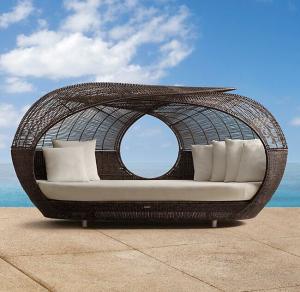 Wholesale Modern all weather PE rattan daybed outdoor beach sunbed poolside sun lounger from china suppliers