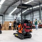 Hydraulic Pilot Operation 1.5 Tonne Excavator OEM Small Digging Machine