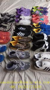 China All summer sports shoes，used shoes，old shoes，second hand shoes，used bag，used cloth。 on sale