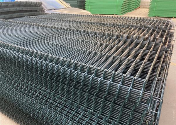 Ornamental Garden Triangle 2x2 Welded Wire Mesh Fence Waterproof Easily