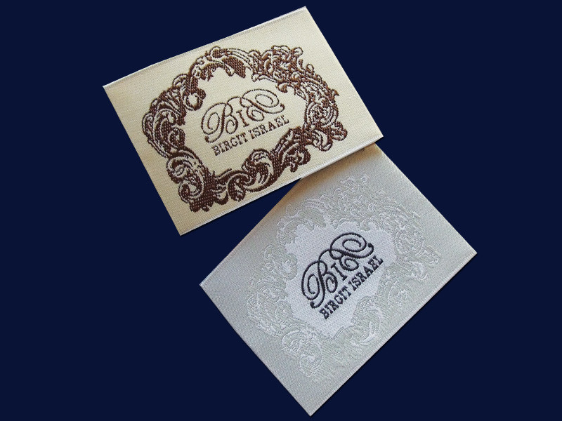Centre Fold Woven Fabric Labels High Density For Clothes Garments Bags