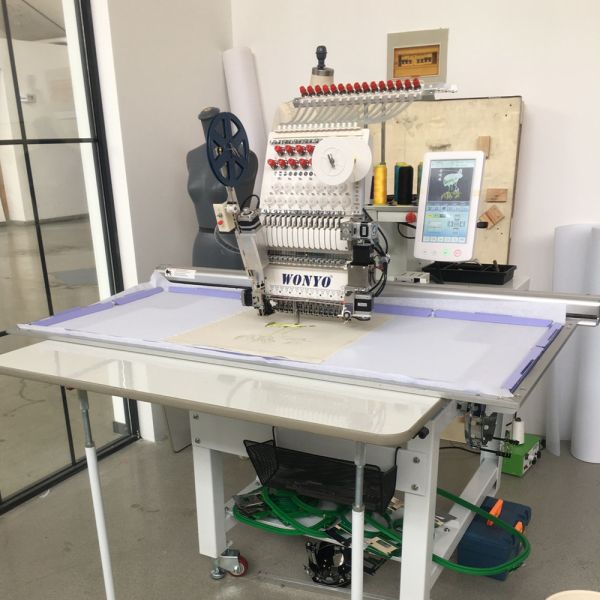 Digital Single Head Flat Embroidery Machine with Sequin and Cording Device