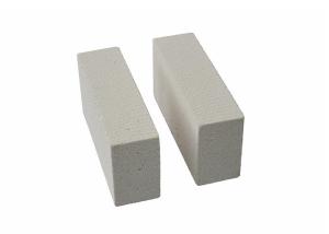 Wholesale High Refractoriness 1580C 1770C Refractory Bricks White Light Weight Insulating Mullite Firebrick from china suppliers