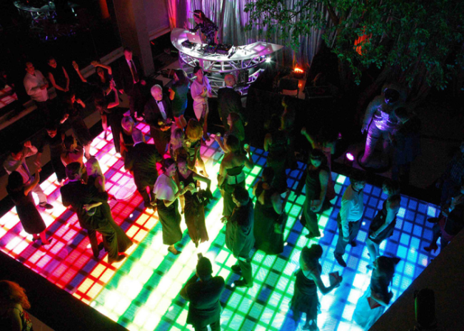 Slim Design Light Up Dance Floor Tiles High Refresh Rate Good Weather Resistance 2