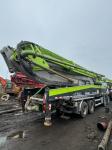 Zoomlion Concrete Pump Truck 56m Vertical Reach Using Mercedes-Benz Chassis for
