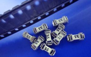 Wholesale 125V AC Fast Blow SMD Fuse Kit 81 MOhms Resistance Cut Tape 1 A Rated Current from china suppliers