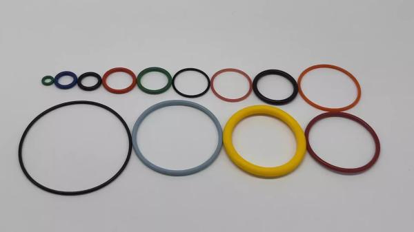 AS568 Standard FFKM Rubber O Rings for Oil Gas Field Sealing Compression Molding