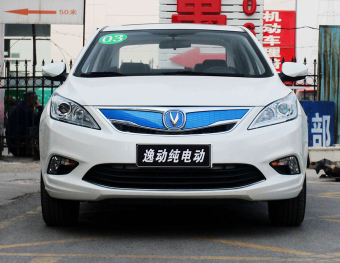 Changan Eado EV460 365-405KM Changan EV 5 Doors 5 Seats Compact Sedan Car 6