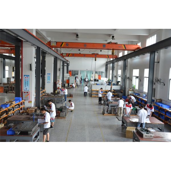 High Precision CNC Machining Parts with Tolerance +-0.02mm and ISO9001:2015 Certified for Industrial Equipment