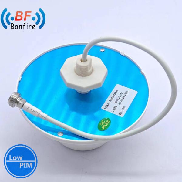 High Gain UHF Outdoor Panel RFID Antenna for Cellular Base Station 698-806MHz