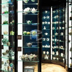 Wholesale 10mm Tempered Glass Museum Display Showcase With T5 LED Lighting from china suppliers