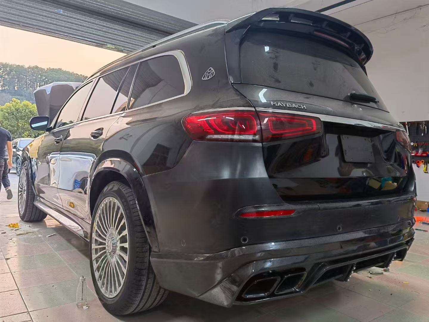 Maybach GLS600 Mercedes Benz Body Kit LD Style Front Car Bumper Lip Kit Widebody